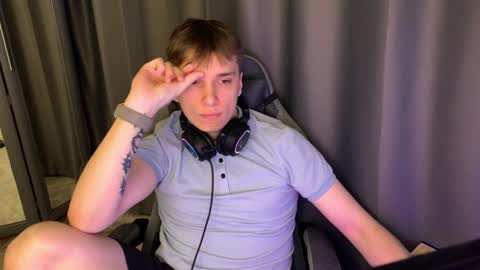 DerekHehe online show from January 2026 08:25:02 PM