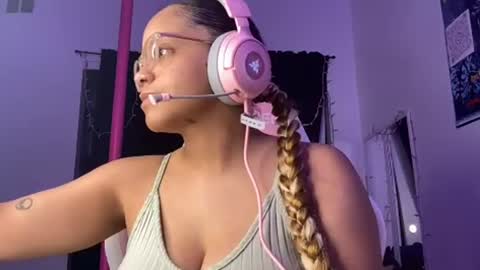 Snapshot of xstargazingx chatting on July 2026 04:06:02 AM xStarGazingx online show from July 2026 04:06:02 AM