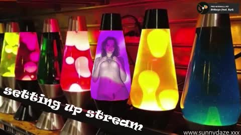 Snapshot of xsunsub chatting on November 2025 11:59:02 PM Sunny Daze online show from November 2025 11:59:02 PM