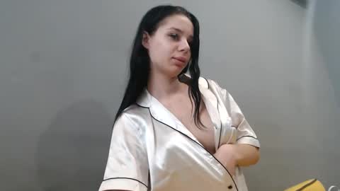 Snapshot of xtetacion_ chatting on February 2025 01:51:01 PM Sofia online show from February 2025 01:51:01 PM