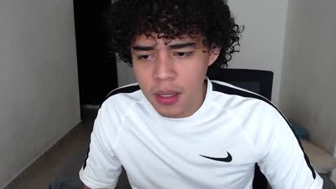 Snapshot of xtranherr chatting on January 2025 04:01:02 AM xtranherr online show from January 2025 04:01:02 AM