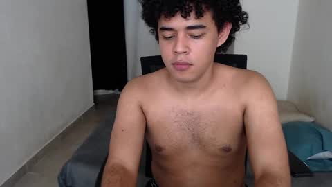 Snapshot of xtranherr chatting on January 2025 01:00:02 AM xtranherr online show from January 2025 01:00:02 AM