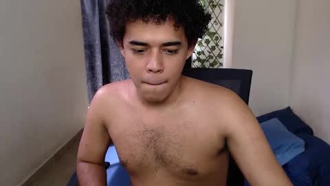 Snapshot of xtranherr chatting on February 2025 07:04:02 PM xtranherr online show from February 2025 07:04:02 PM