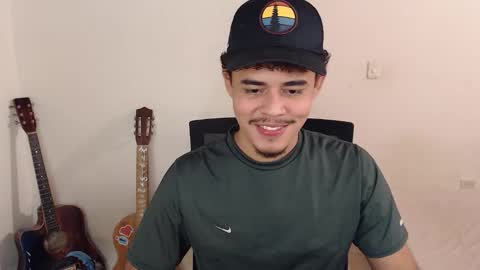 Snapshot of xtranherr chatting on October 2025 04:24:01 AM xtranherr online show from October 2025 04:24:01 AM