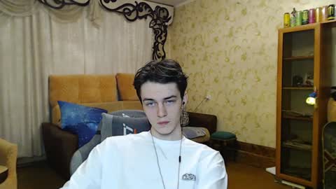 Snapshot of xtraqqq chatting on December 2024 08:37:02 PM traqqq online show from December 2024 08:37:02 PM