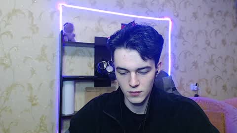 Snapshot of xtraqqq chatting on January 2025 09:23:02 PM traqqq online show from January 2025 09:23:02 PM