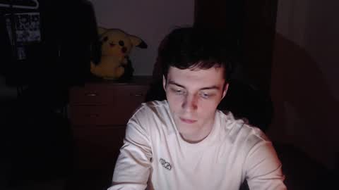 Snapshot of xtraqqq chatting on February 2025 02:37:01 AM traqqq online show from February 2025 02:37:01 AM