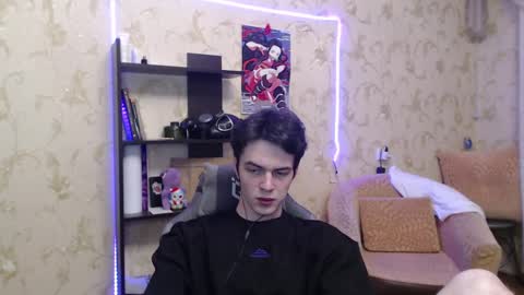 Snapshot of xtraqqq chatting on March 2025 07:29:02 PM traqqq online show from March 2025 07:29:02 PM