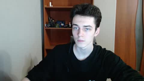 Snapshot of xtraqqq chatting on September 2025 08:21:01 PM traqqq online show from September 2025 08:21:01 PM