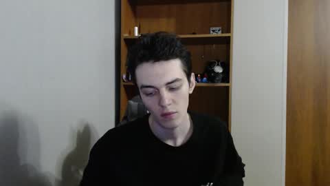 Snapshot of xtraqqq chatting on September 2025 04:41:02 PM traqqq online show from September 2025 04:41:02 PM