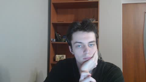 Snapshot of xtraqqq chatting on October 2025 09:05:02 PM traqqq online show from October 2025 09:05:02 PM