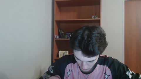 Snapshot of xtraqqq chatting on October 2025 09:27:01 PM traqqq online show from October 2025 09:27:01 PM