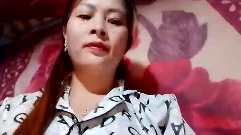 xuxulove00 online show from December 2025 12:37:02 AM