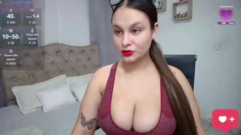 Snapshot of xvaleria_gomezx chatting on November 2025 03:45:01 PM Valeria online show from November 2025 03:45:01 PM