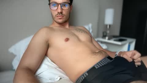 davdo online show from June 2026 04:35:01 PM