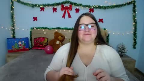 xx daniella xx online show from January 2025 01:00:01 AM