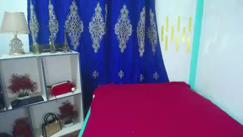 xxapplebabexx online show from February 2025 08:39:01 PM