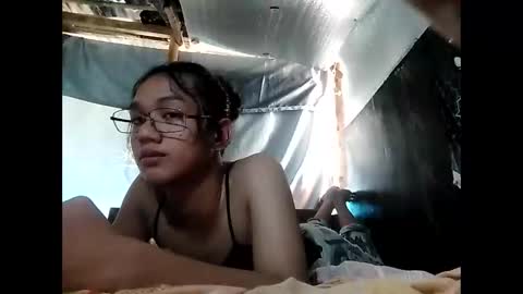 Sophie online show from February 2025 05:48:02 AM