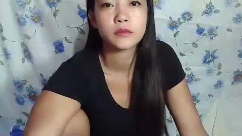 xxkylie18 online show from October 2025 01:20:01 PM