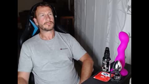 xxmettexx online show from September 2025 07:59:01 PM