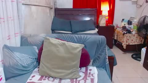 Snapshot of xxmiranda_greyxx chatting on December 2024 12:05:02 AM sexyyanna4u online show from December 2024 12:05:02 AM