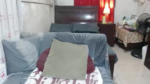 Snapshot of xxmiranda_greyxx chatting on January 2025 03:04:02 AM sexyyanna4u online show from January 2025 03:04:02 AM