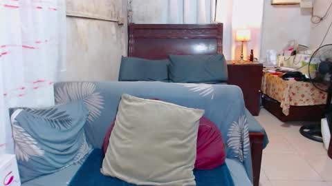 Snapshot of xxmiranda_greyxx chatting on September 2025 12:22:02 AM sexyyanna4u online show from September 2025 12:22:02 AM