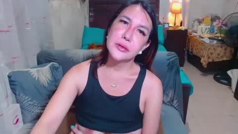 Snapshot of xxmiranda_greyxx chatting on July 2026 01:24:02 AM sexyyanna4u online show from July 2026 01:24:02 AM