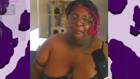 Snapshot of xxmoniquestarrxx chatting on May 2026 02:00:02 PM Thee Baddest BBW online show from May 2026 02:00:02 PM