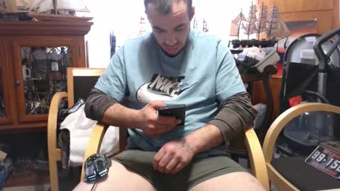 xxScubaStevexx online show from February 2026 12:56:02 PM