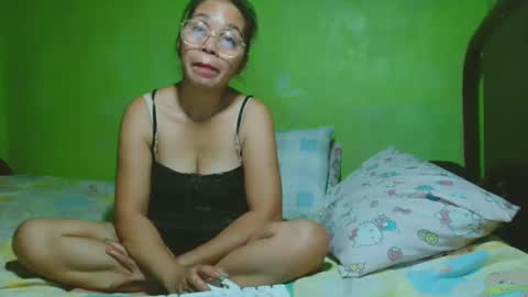 Snapshot of xxsexypinayxx chatting on February 2025 10:32:01 PM xxsexypinayxx online show from February 2025 10:32:01 PM