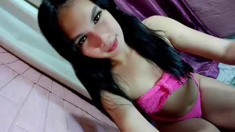 Snapshot of xxsnakeprincessxx chatting on January 2025 12:32:02 PM Bela online show from January 2025 12:32:02 PM