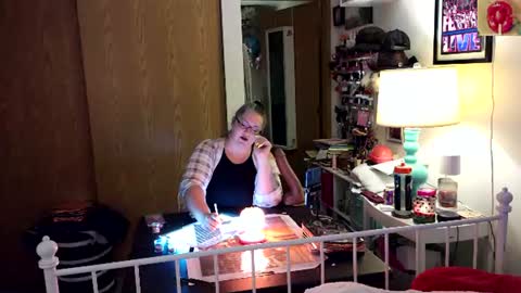 Strawberry Jane online show from June 2026 04:23:01 AM