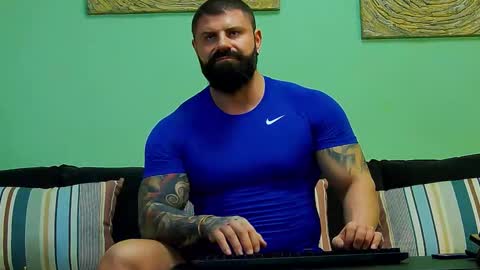 Xtream Leonard online show from February 2026 12:20:02 PM