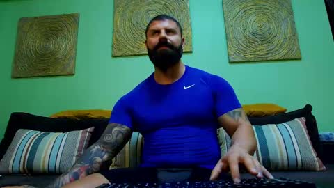 Xtream Leonard online show from April 2026 11:01:01 AM