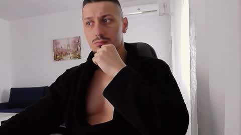 xxx_alejandro online show from December 2025 09:18:01 AM