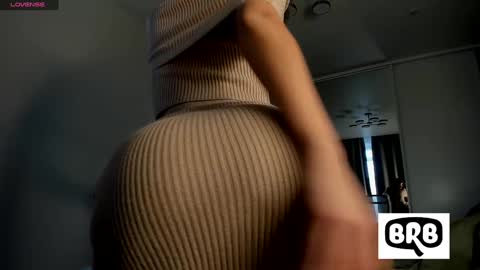 xxx_leila online show from October 2025 10:13:01 AM