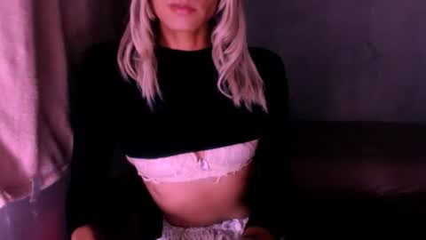 Snapshot of xxxanonymousloverxxx chatting on June 2026 03:38:02 AM Chiara online show from June 2026 03:38:02 AM