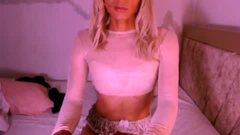Snapshot of xxxanonymousloverxxx chatting on July 2026 05:01:01 AM Chiara online show from July 2026 05:01:01 AM