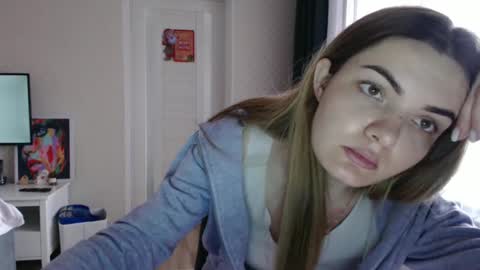 Snapshot of xxxariell_sky_1 chatting on January 2025 12:04:02 PM See you on October going to miss you guys incredibly. Subscribe to my Onlyfans Channel to follow the news online show from January 2025 12:04:02 PM