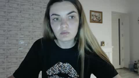 Snapshot of xxxariell_sky_1 chatting on January 2025 04:59:02 PM See you on October going to miss you guys incredibly. Subscribe to my Onlyfans Channel to follow the news online show from January 2025 04:59:02 PM