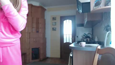 Snapshot of xxxariell_sky_1 chatting on February 2025 09:23:01 AM See you on October going to miss you guys incredibly. Subscribe to my Onlyfans Channel to follow the news online show from February 2025 09:23:01 AM