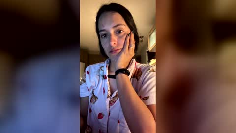 Snapshot of xxxbellalola chatting on May 2026 08:31:02 AM Lola online show from May 2026 08:31:02 AM