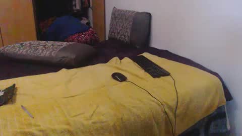 Snapshot of xxxbustybabe27x chatting on September 2025 09:26:01 PM Ayanda online show from September 2025 09:26:01 PM