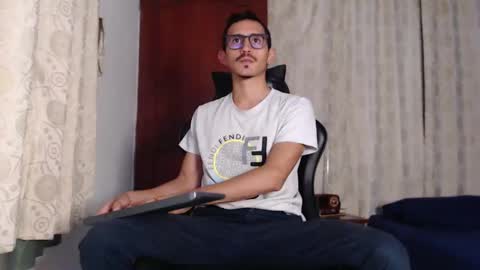 Kev online show from September 2025 09:20:02 PM