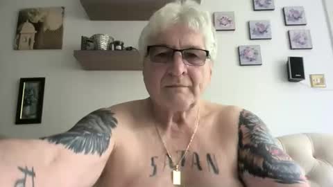 Snapshot of xxxxpeter55 chatting on June 2026 12:51:02 PM xxxxpeter55 online show from June 2026 12:51:02 PM