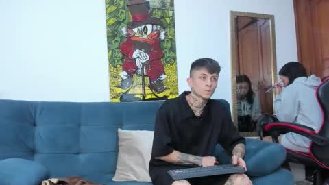 yake  elizabeth online show from May 2026 07:20:01 PM