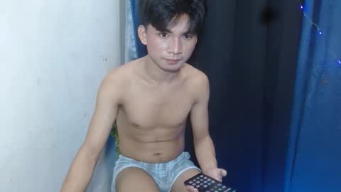 Snapshot of yami_sukehiroxxx chatting on November 2025 06:08:01 PM yami_sukehiroxxx online show from November 2025 06:08:01 PM