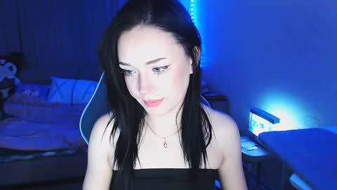 Snapshot of yamilean chatting on November 2025 08:36:02 PM Yami online show from November 2025 08:36:02 PM