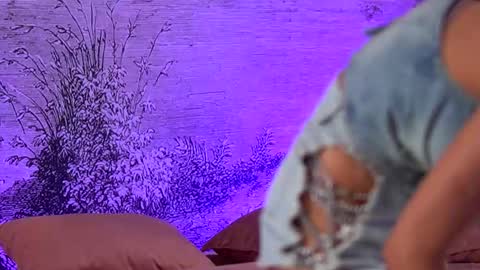 Yamira online show from March 2025 10:39:02 PM